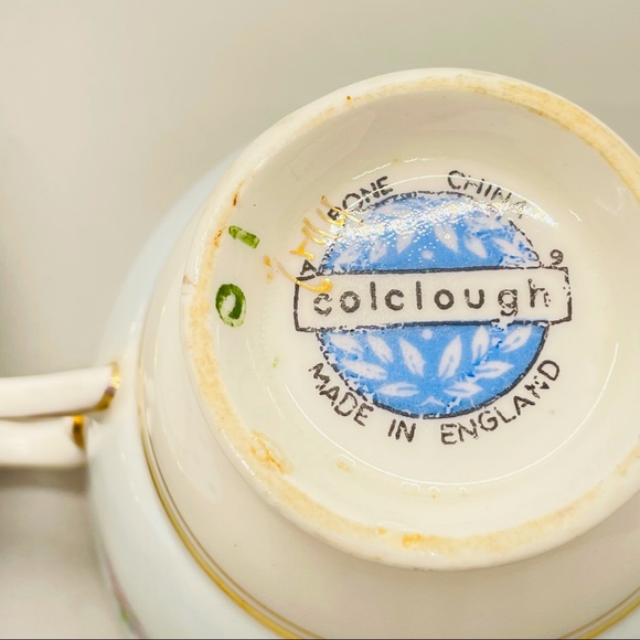 Vintage Colclough Fine Bone China Light Blue Tea Cup & Saucer England Gold Trim - Picture 7 of 8